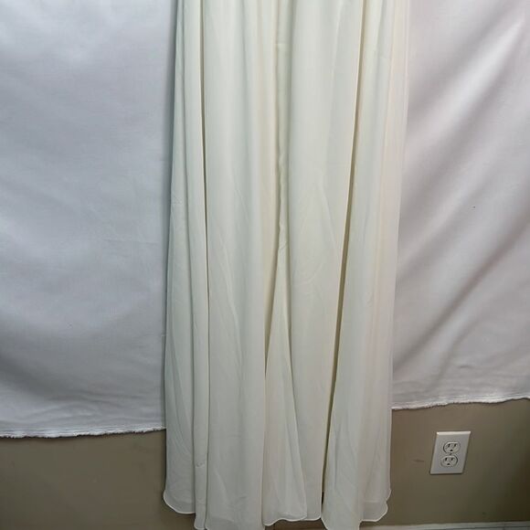 LuLu’s Forever and Always White Maxi Dress size XS NWT - Picture 13 of 16